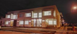 Casa nueva, excelente ubicación