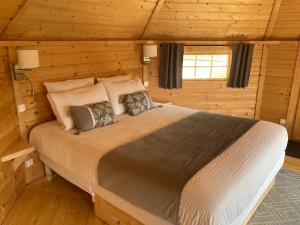 Lodges Aux Kotas Finland'Ain : photos des chambres