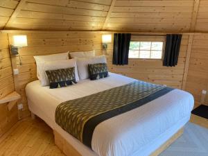 Lodges Aux Kotas Finland'Ain : photos des chambres