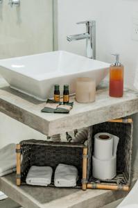 HotelZone L17 Beach Access