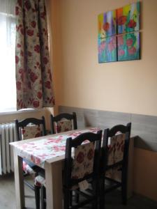 Maria Louisa Apartment
