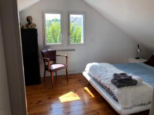 B&B / Chambres d'hotes Chambre hotes nichee sous les toits : photos des chambres