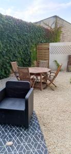 Maisons d'hotes TY SAM Bretagne - Bel appartement maison RDC Terrasse T3-T4 proche plages et commerces : photos des chambres