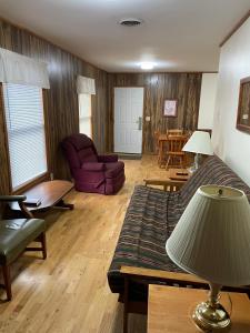 PINE VALLEY MOTEL
