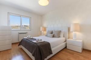 Expo Delight by Homing