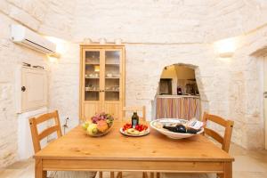 Lovely Stone House In Ostuni