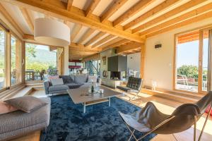 Maisons de vacances Wood & Art - Maison 360 vue lac Annecy by LocationlacAnnecy, LLA Selections : photos des chambres