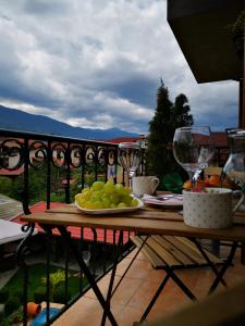 Triple Room with Terrace room in Zigen House