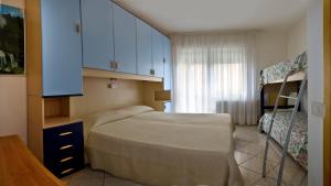 One Bedroom Apartment - Turquoise room in Villa Hanna