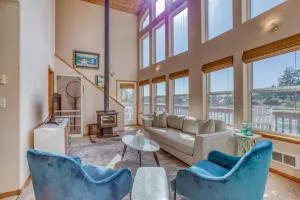 Pirates Perch - Meredith Lodging - Cloverdale