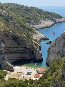 Holiday home Stiniva - Vis