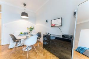 Plater & Poznanska Serviced Apartments