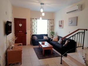 No3,23 Neilmmantos St Peyia