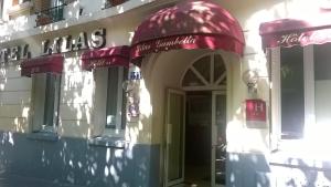 Hotels Hipotel Lilas Gambetta : photos des chambres