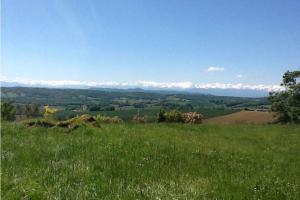 Villas Mountoussin · Ferme de charme vue pyrenees avec piscine : photos des chambres