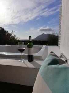 African Violet Guest Suites