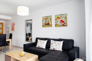 FLORIT FLATS - The Malvarrosa Beach walking distance apartment with Free Parking