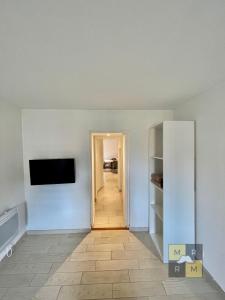 Appartements LE TEMPLIER VUE CITE PIED CITE MEDIEVALE NEUF : photos des chambres