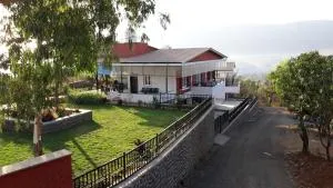 Machan Villa - Karandi Khurd