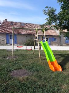 Maisons de vacances La maison neuve : photos des chambres