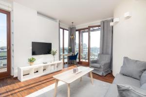 Mokotów Premium Apartment with Terrace by BookingHost