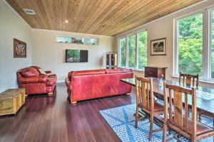Pet-Friendly Austin Home w/ Deck, Yard, & Views!