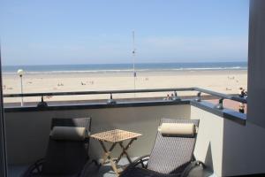 Hotels The Originals Boutique, Hotel Neptune, Berck-sur-Mer : photos des chambres
