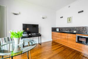 Triton Park Apartments