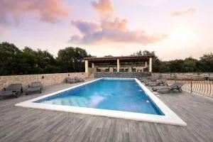 Apartments Karen - Voluja