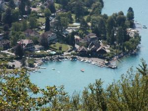 Maisons d'hotes La Mazzeriniere : photos des chambres