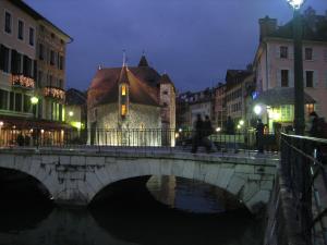 Maisons d'hotes La Mazzeriniere : photos des chambres