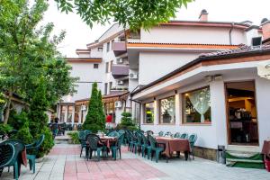 Семеен хотел АРИЗОНА