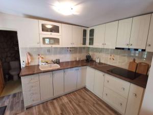 2 BEDROOM FAMILY HOUSE IN PAZARDZHIK