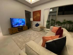 Anchan Grand Residence Villa