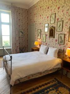 B&B / Chambres d'hotes Chateau de Bostz : Suite - Vue sur Jardin