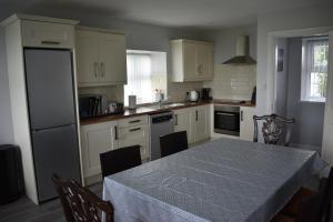 Aran View Holiday Homes Doolin- home no1 - Ocean View