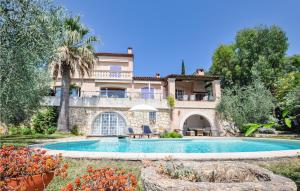 Stunning Home In Le Tignet With 5 Bedrooms, Wifi And Private Swimming Pool