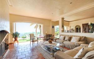 Amazing Home In Le Tignet