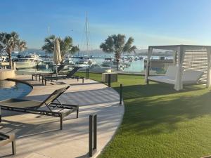 Amazing Vista Coral Condo