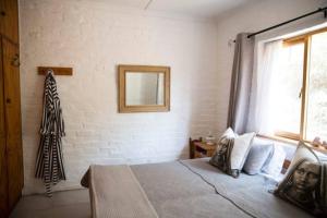 Ossies Kloof - Living The Breede