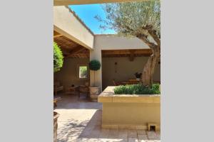 Maisons de vacances Le Cabanon de Nans. Gite de charme en Provence. : photos des chambres