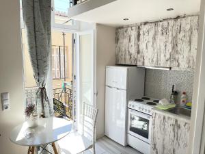 Xenias Rooms Apartments