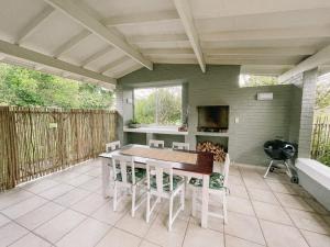 Leisure Isle Holiday Home