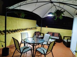 Sunny house in Santa Pola, shared pool