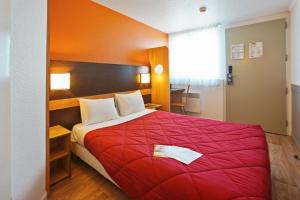 Hotels Premiere Classe Villejust : photos des chambres