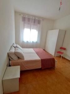 White beach Le Castella