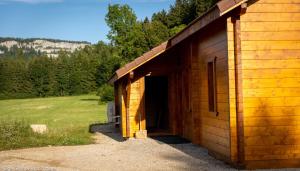 Chalets Les Jardins du Herisson Chalet 2 : photos des chambres