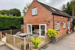 Adorable 2 bedroom countryside guesthouse - Lickey End
