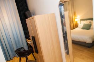 Hotels The Originals Boutique, Hotel Le Lion, Clermont-Ferrand : photos des chambres