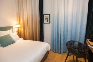 Hotels The Originals Boutique, Hotel Le Lion, Clermont-Ferrand : photos des chambres